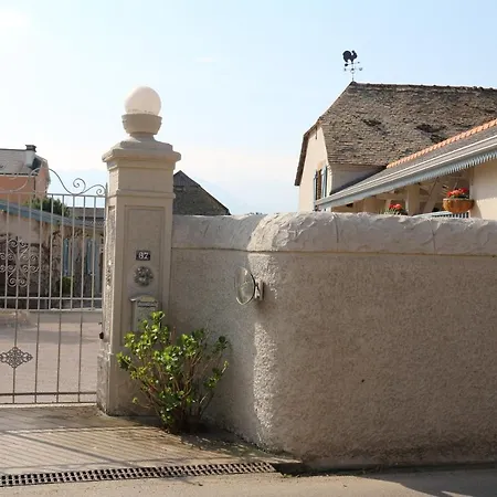 Πανσιόν L'enclos Bearnais 3*