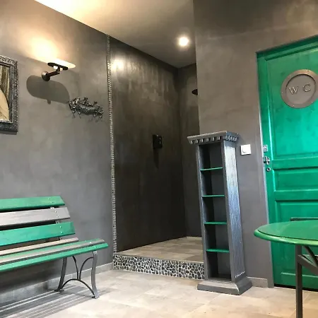 Πανσιόν L'enclos Bearnais